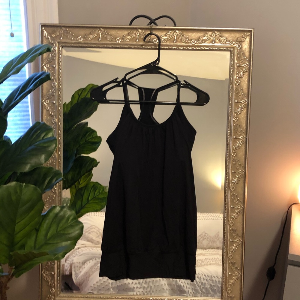 Lululemon No Limits Tank